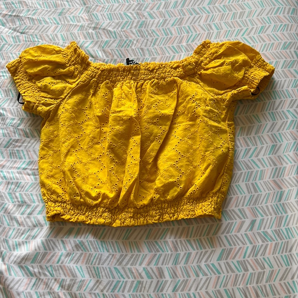 H&M crop yop